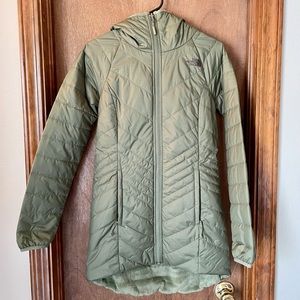 The North Face Women's Mossbud Insulated Reversible Parka